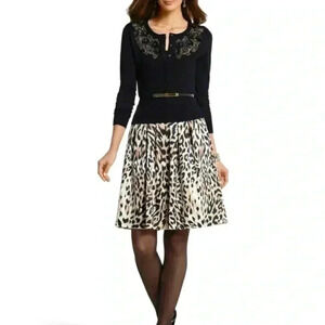 White House Black  Market Leopard Print Skirt Womens Size US6